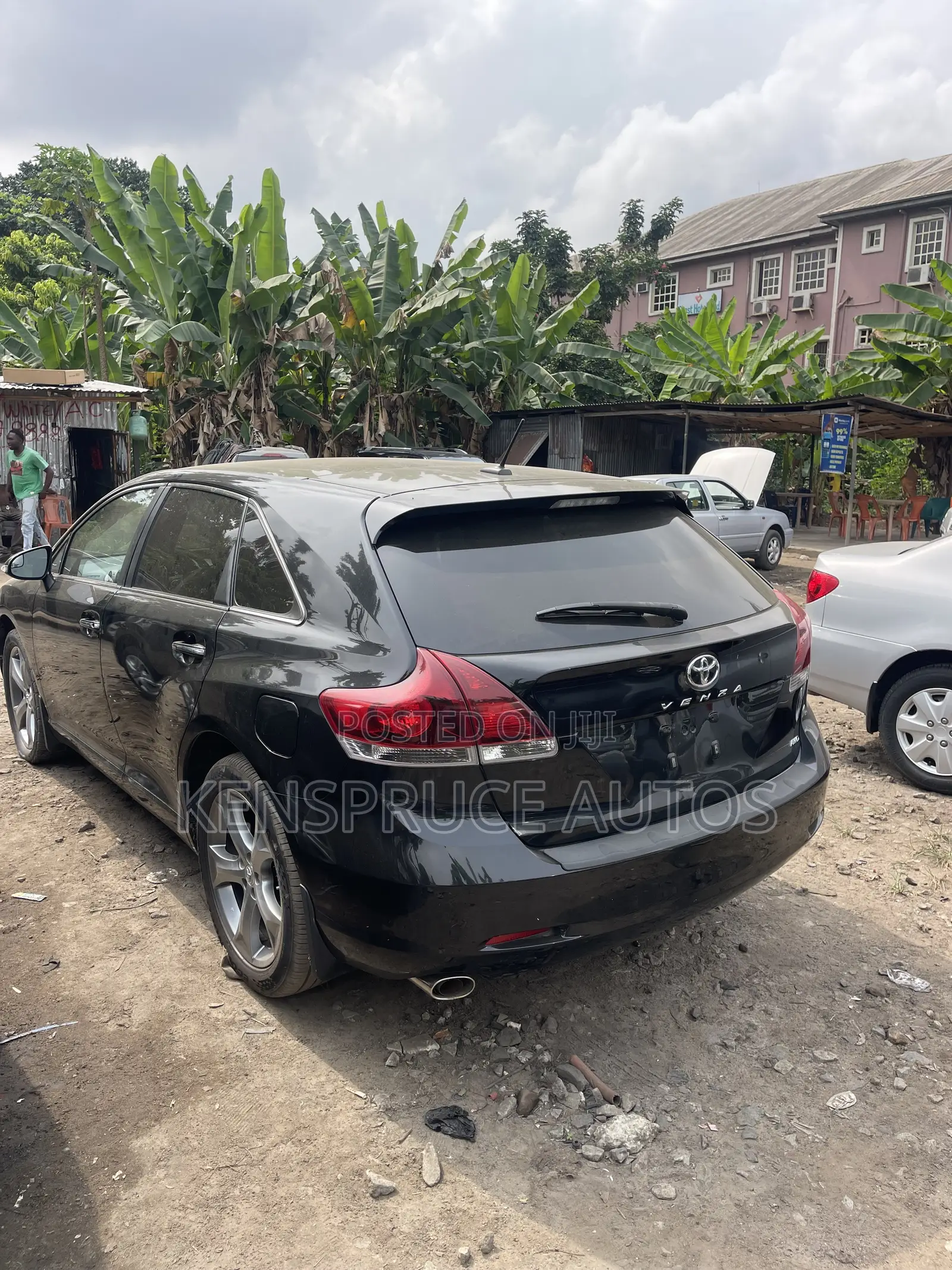 Toyota Venza XLE 4dr Wagon AWD (3.5L 6cyl 6A) 2014 Black