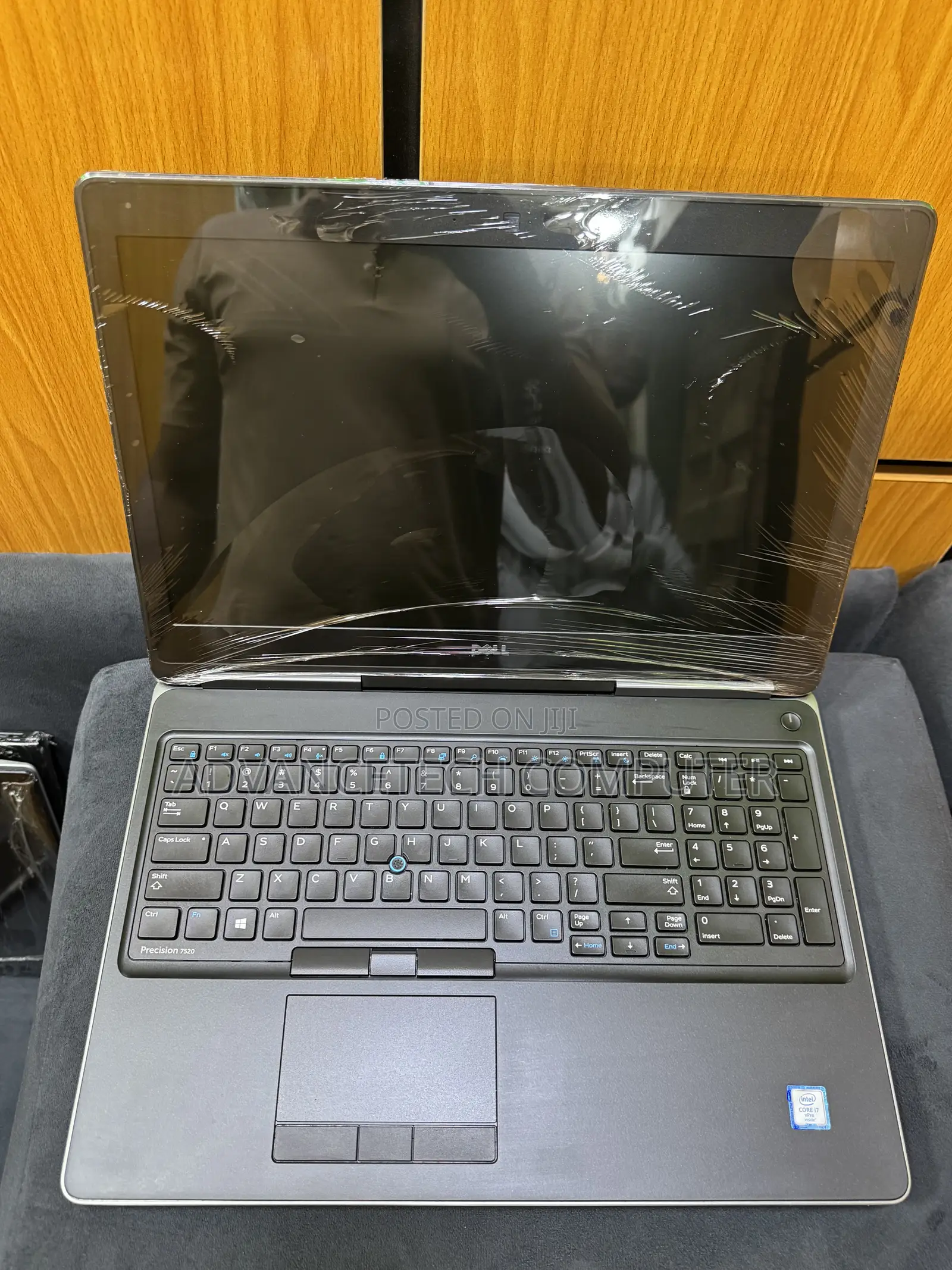 Laptop Dell Precision 7520 16GB Intel Core i7 SSD 512GB