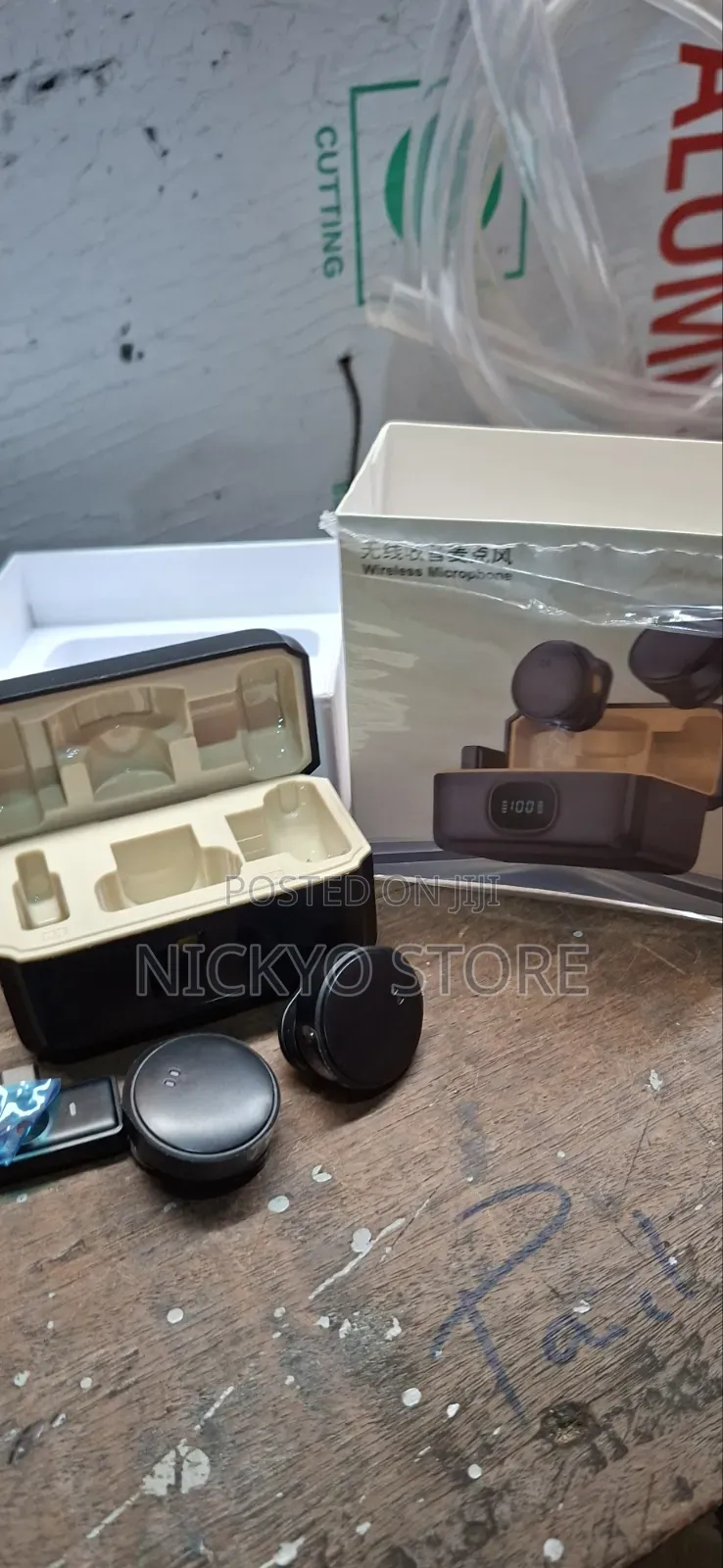 Wireless Dual Lavalier Microphone – Crystal Clear Audio Recording