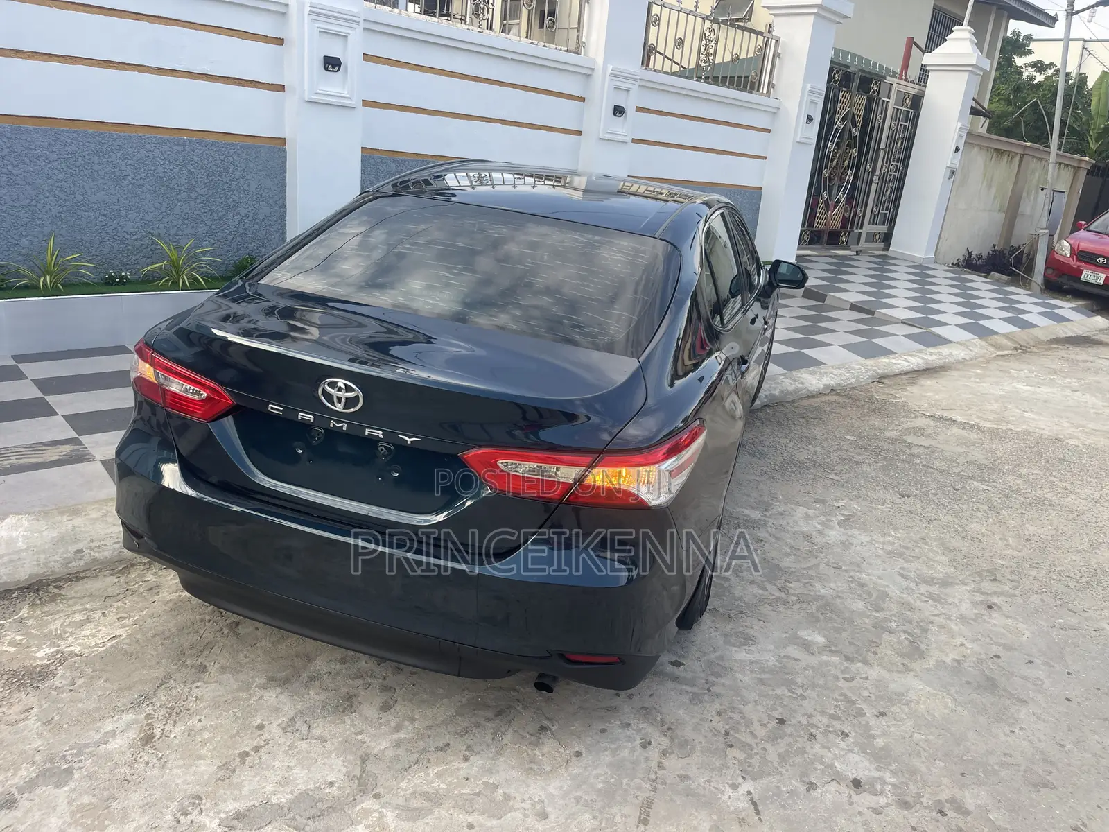 Toyota Camry 2018 Green