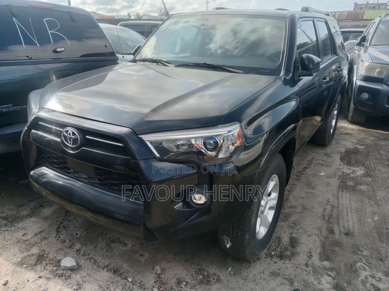 Toyota 4-Runner 2024 Black