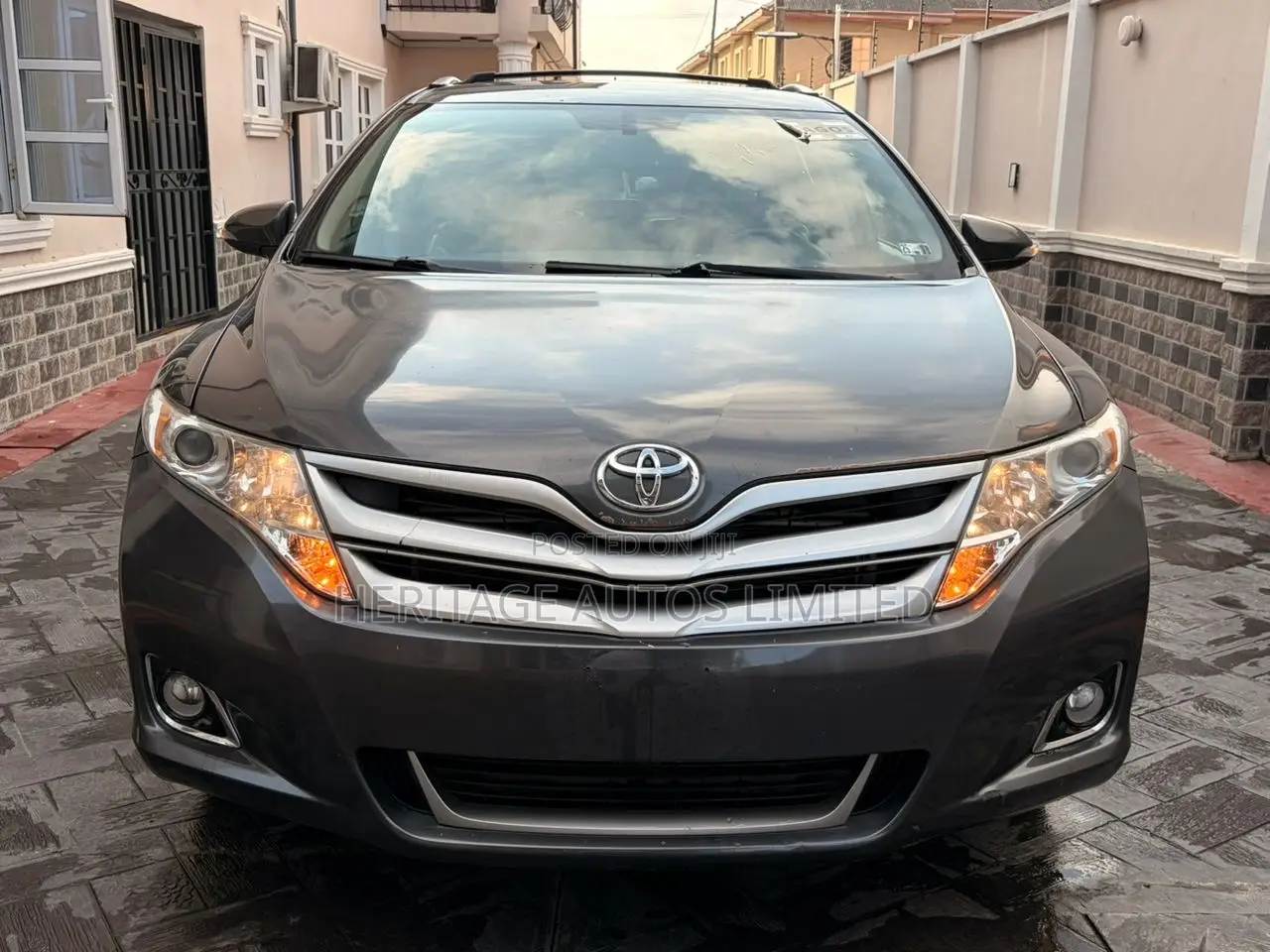 Toyota Venza LE 2015 Gray