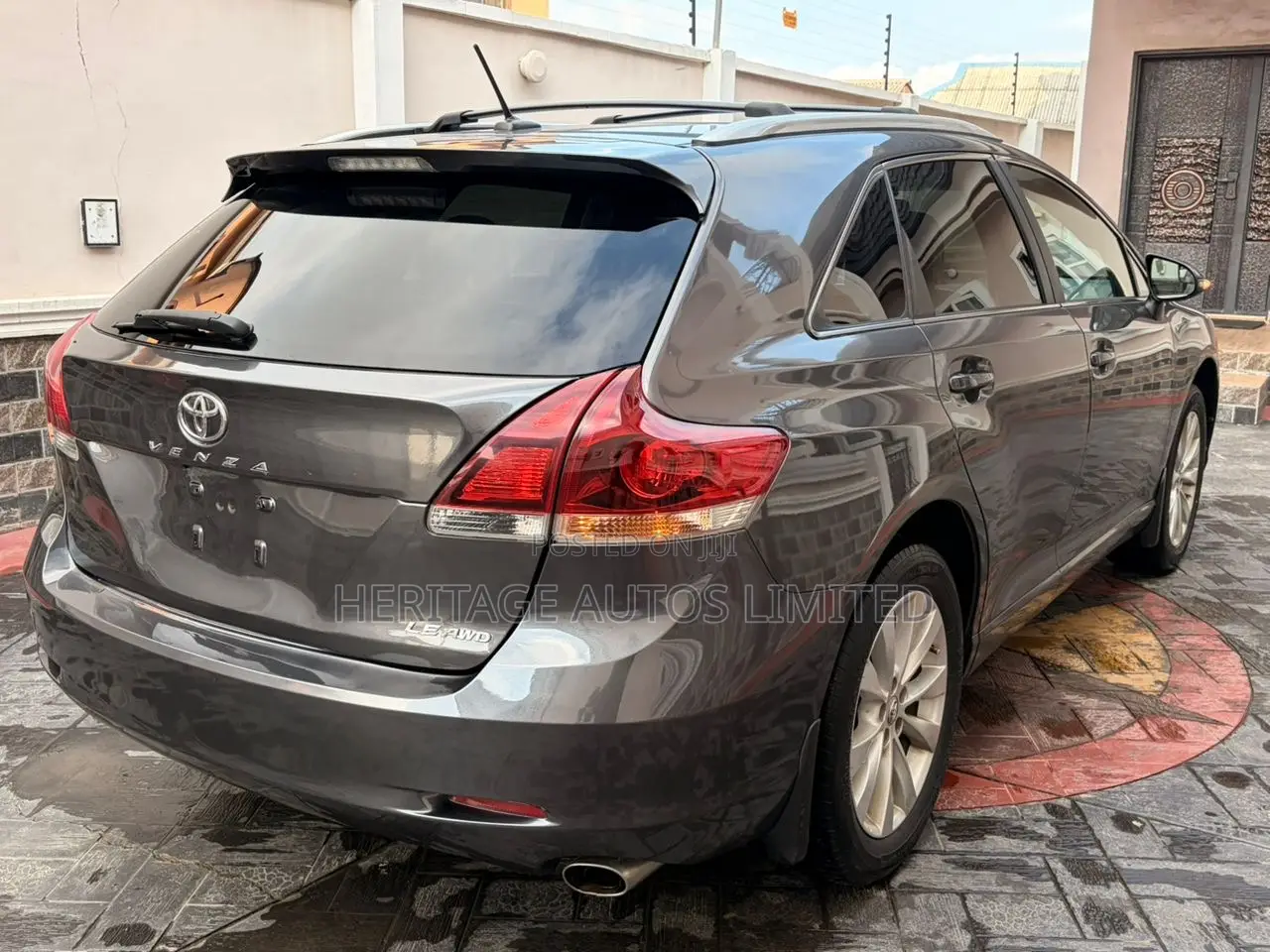 Toyota Venza LE 2015 Gray