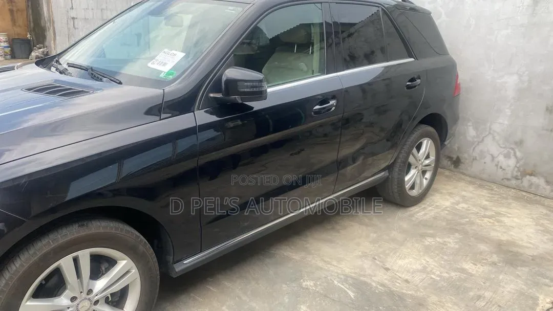 Mercedes-Benz M Class 2014 Black