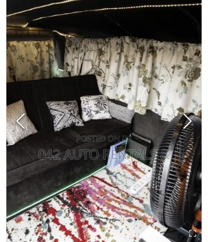 Vintage Volkswagen Kombi Black for Hire