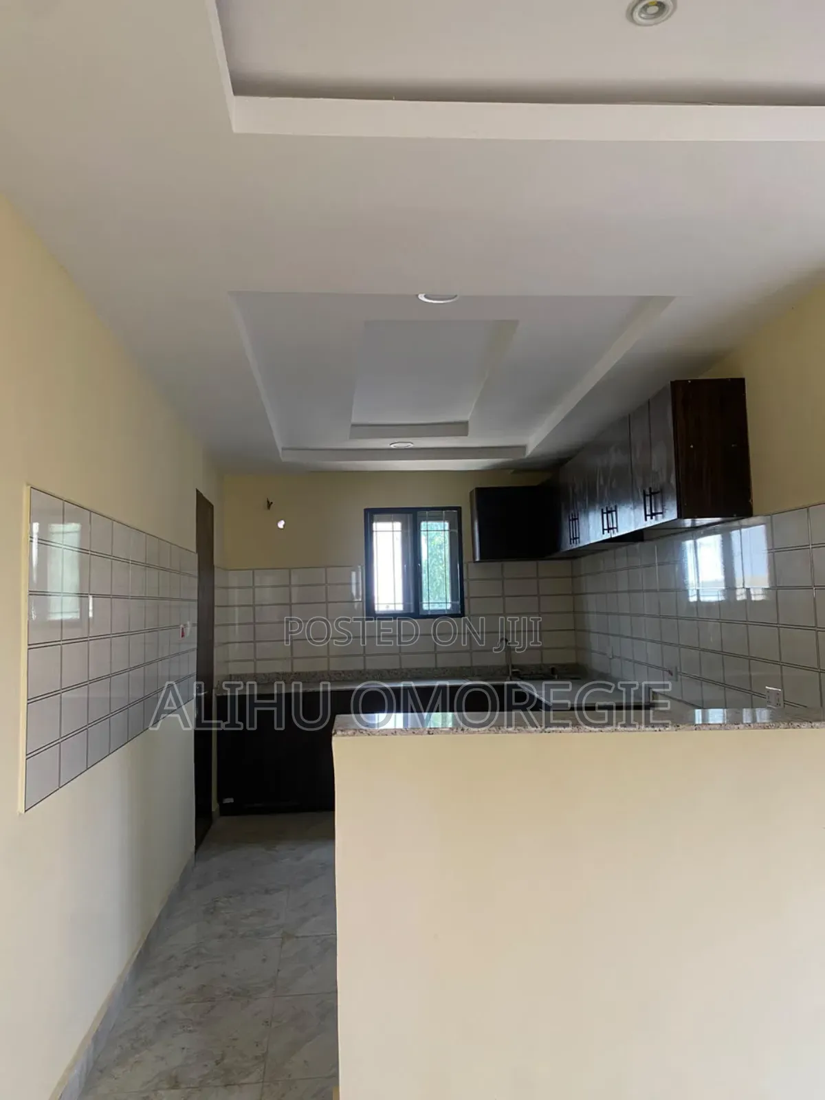 3bdrm Apartment in 5Th Avenue, Gwarinpa for rent