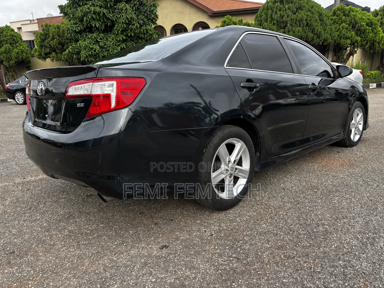 Toyota Camry SE 4dr Sedan (2.5L 4cyl 6A) 2014 Black