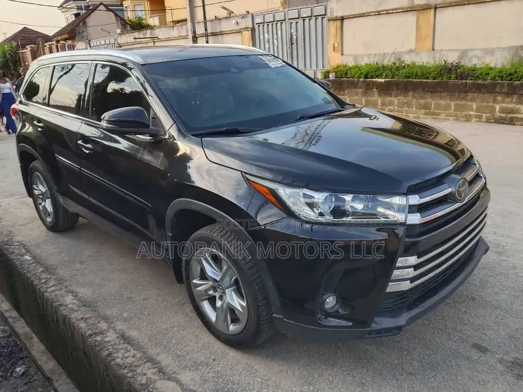Toyota Highlander Limited 2019 Black