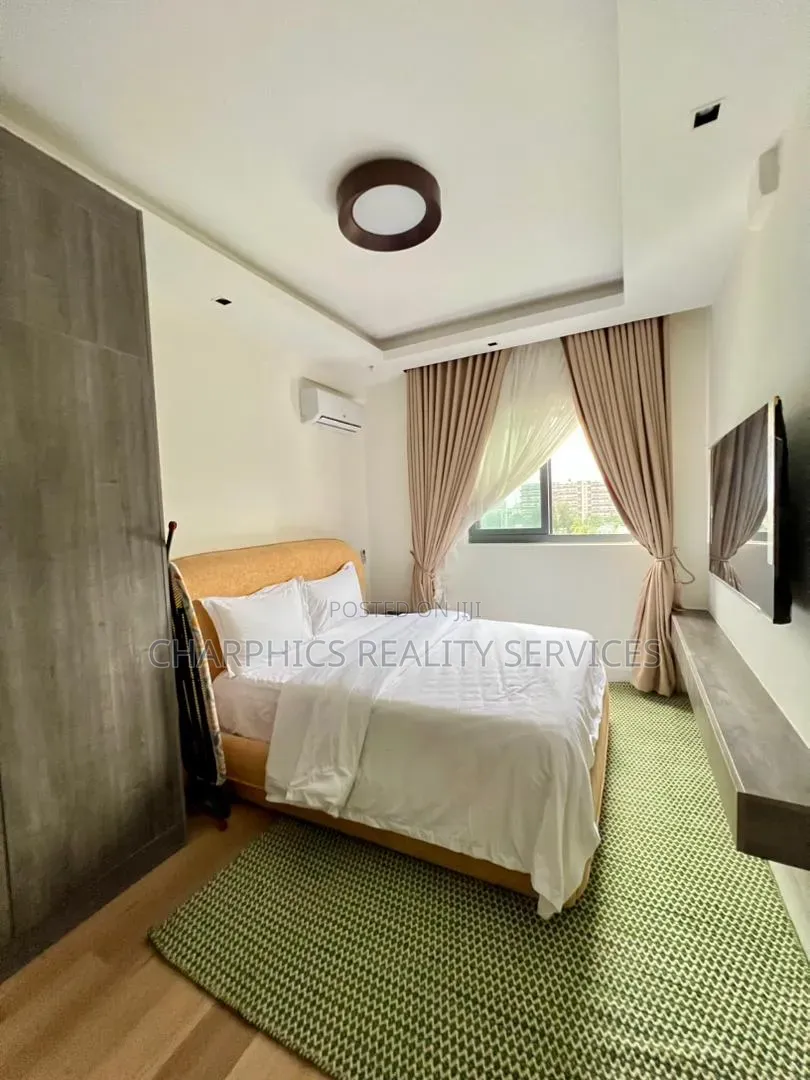 Furnished 2bdrm Apartment in Lekki Phase 1 for sale