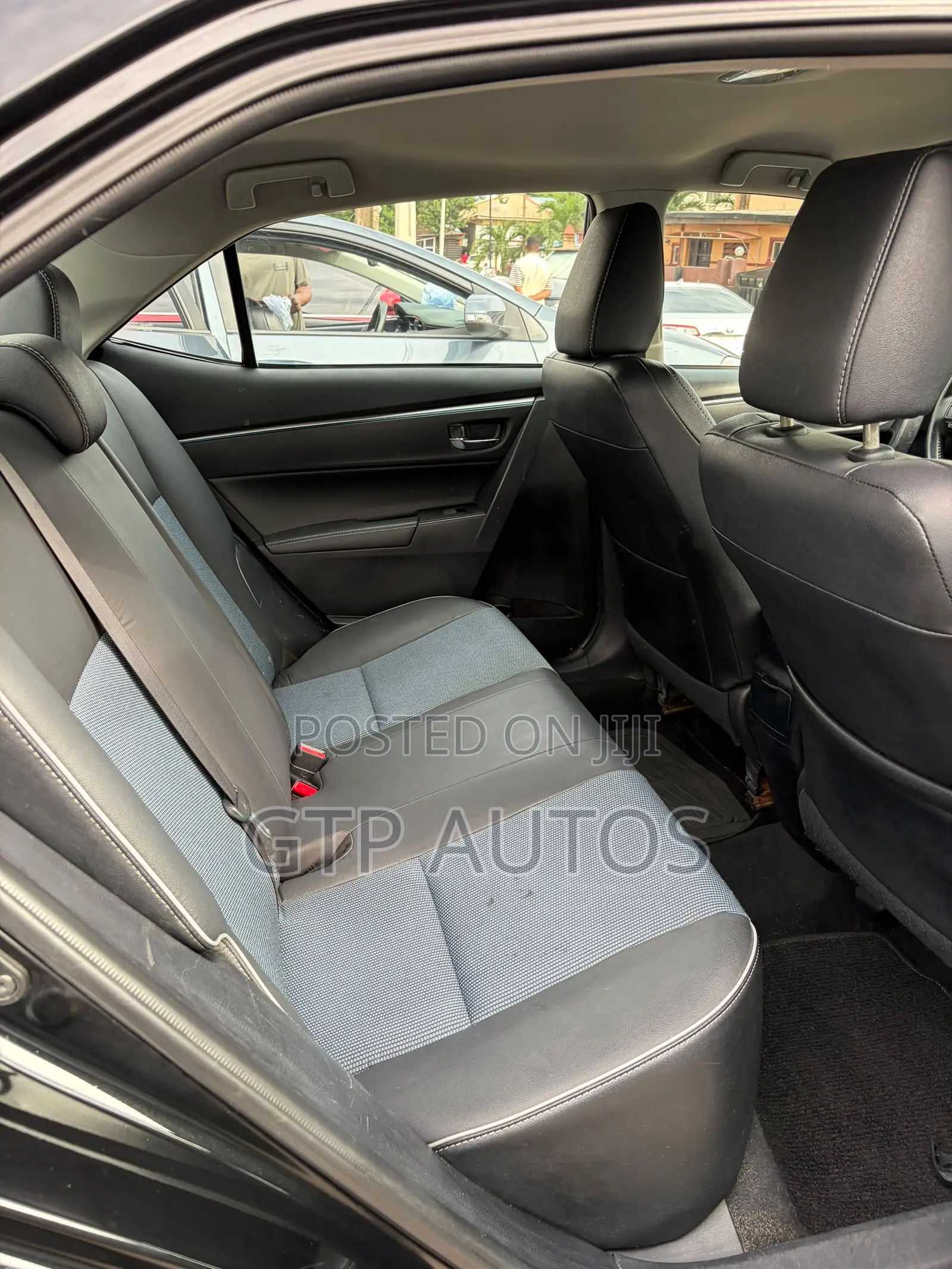Toyota Corolla S 4dr Sedan (1.8L 4cyl CVT) 2014 Black