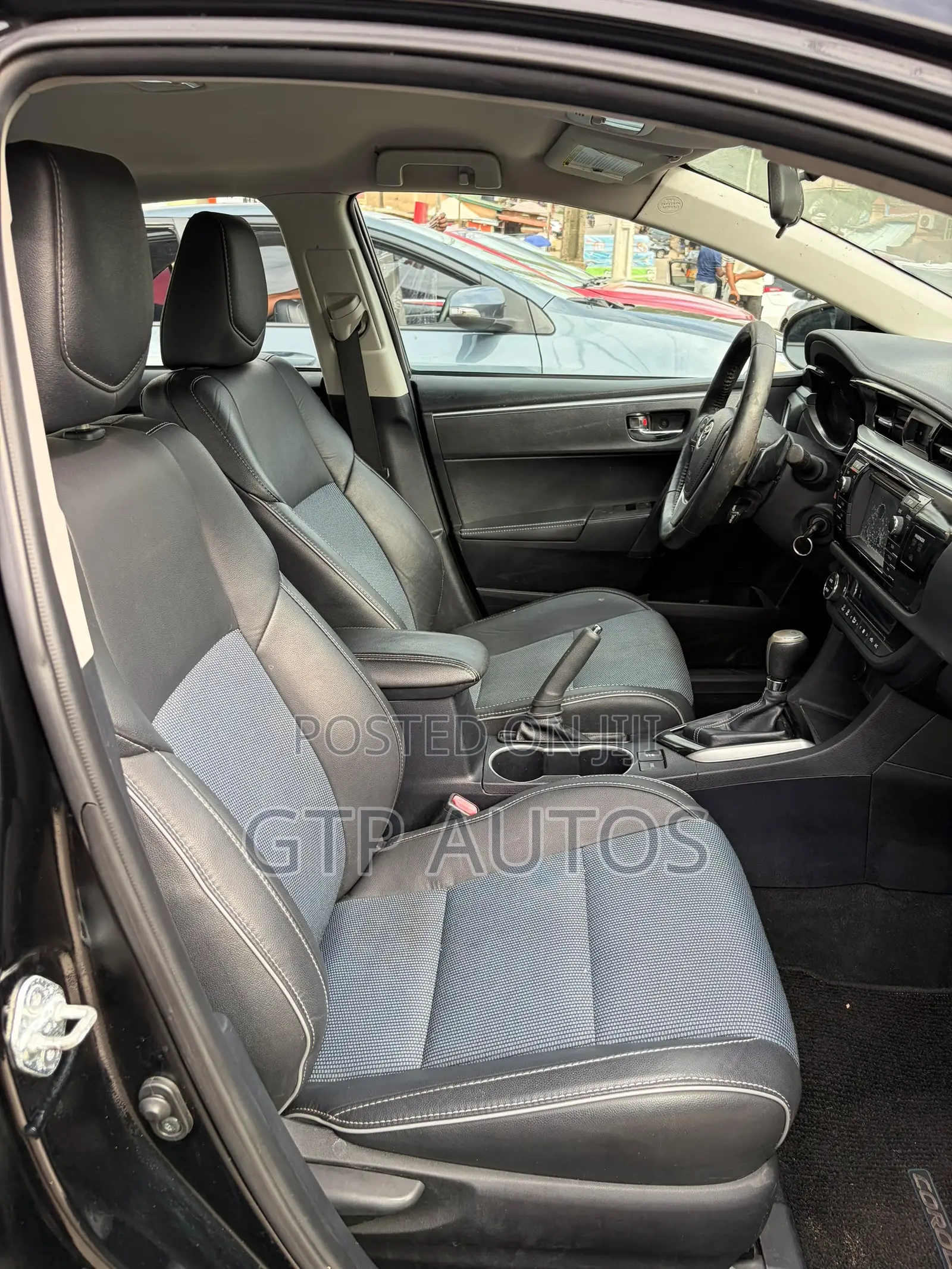 Toyota Corolla S 4dr Sedan (1.8L 4cyl CVT) 2014 Black
