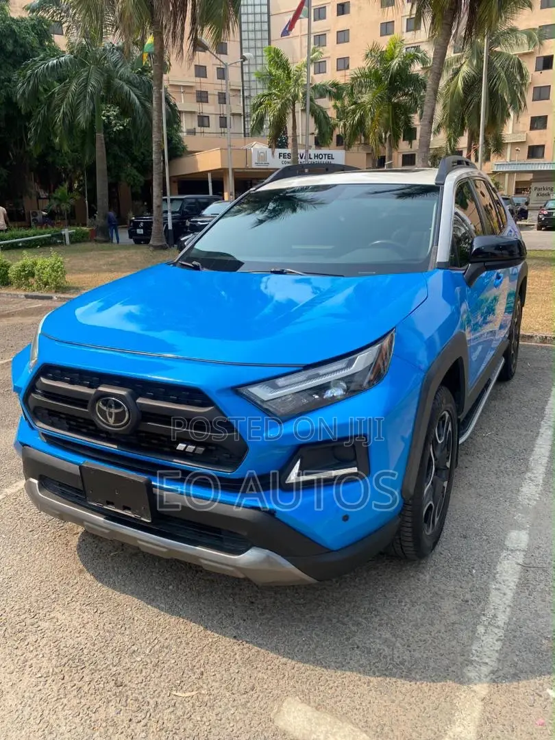 Toyota RAV4 Adventure AWD 2020 Blue