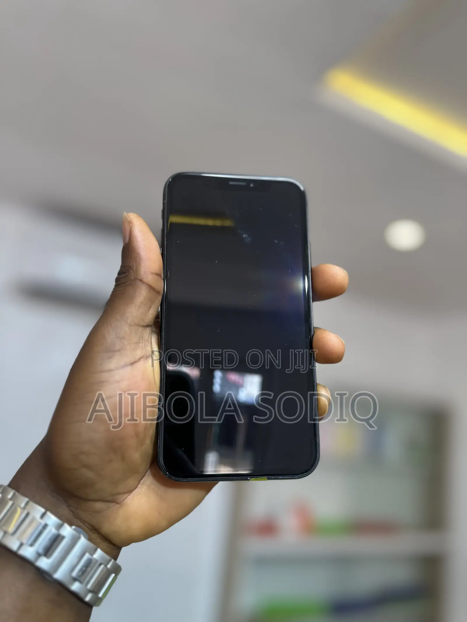 Apple iPhone XR 64 GB