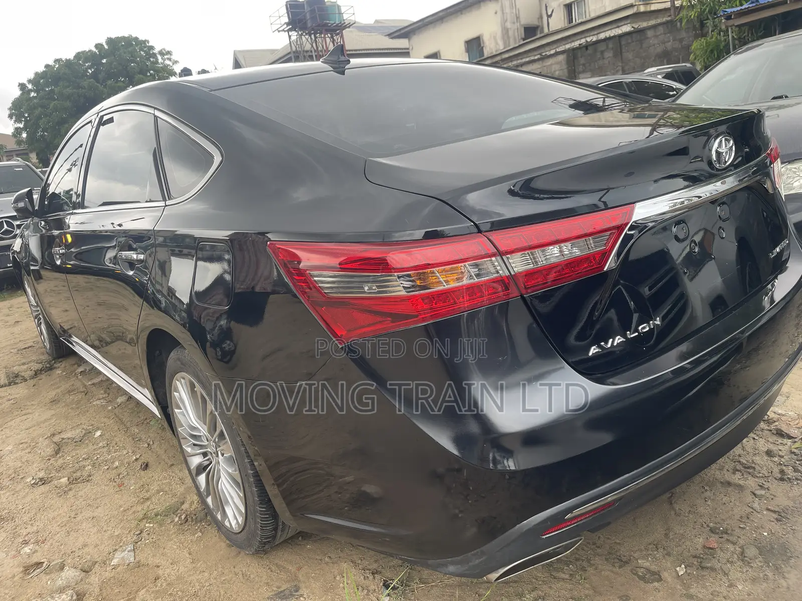 Toyota Avalon Limited FWD Sedan (3.6L 6cyl 6A) 2016 Black