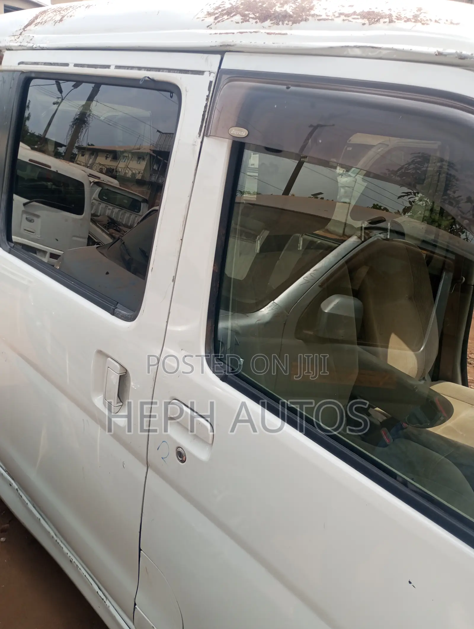 Daihatsu Hijet 2012 White