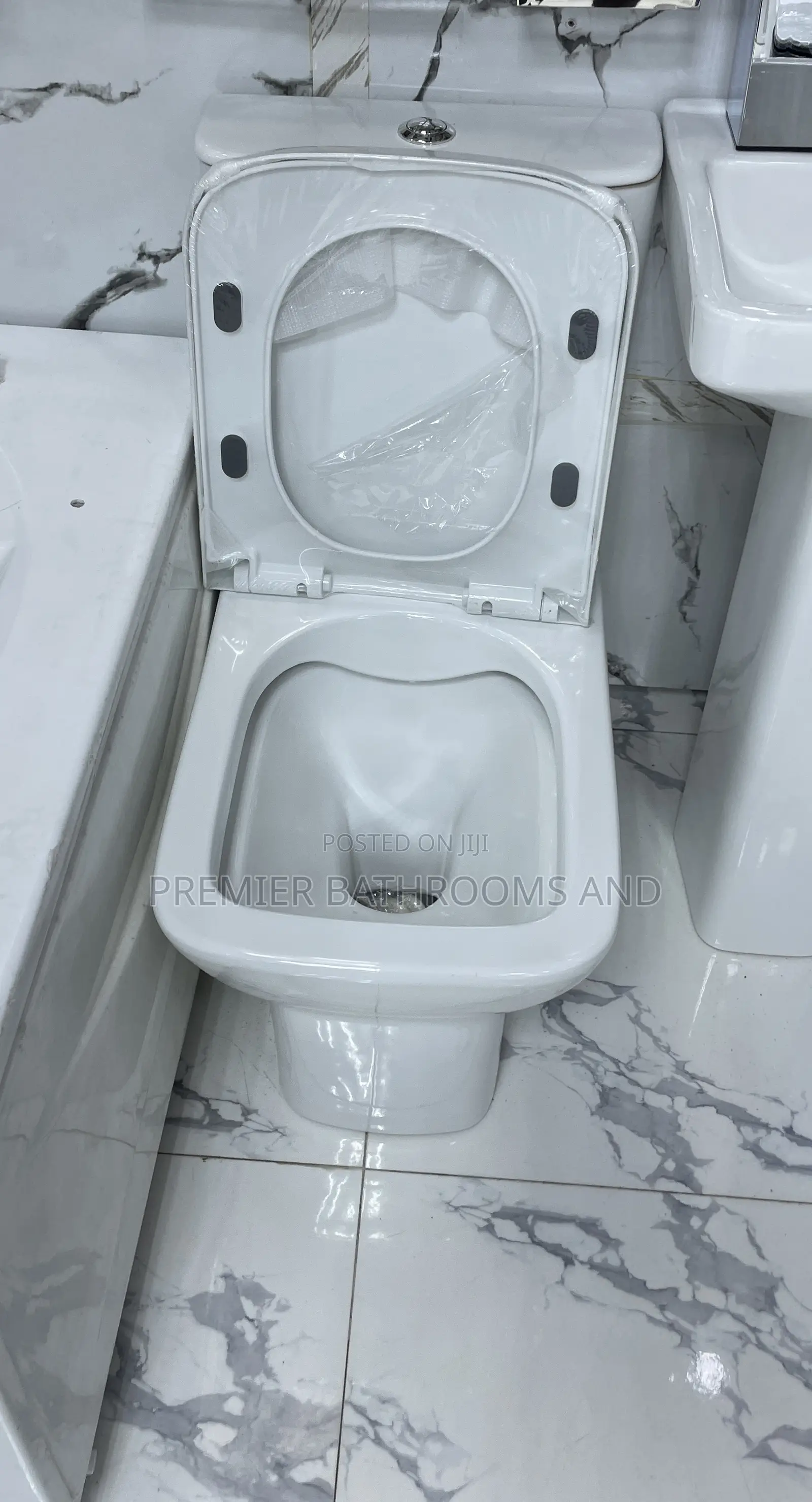 Complete Vstar Water Closet White
