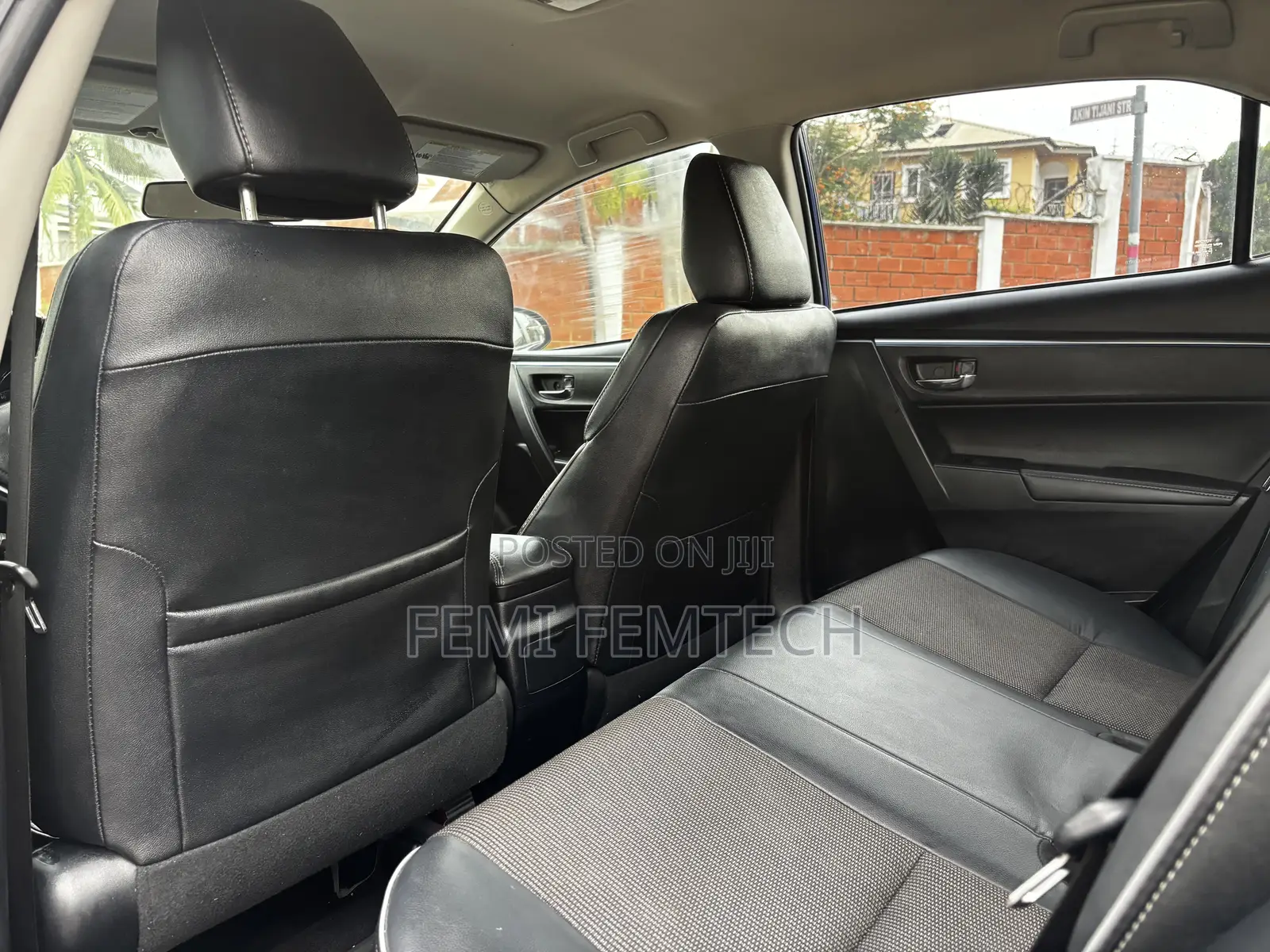 Toyota Corolla S 4dr Sedan (1.8L 4cyl CVT) 2014 Blue