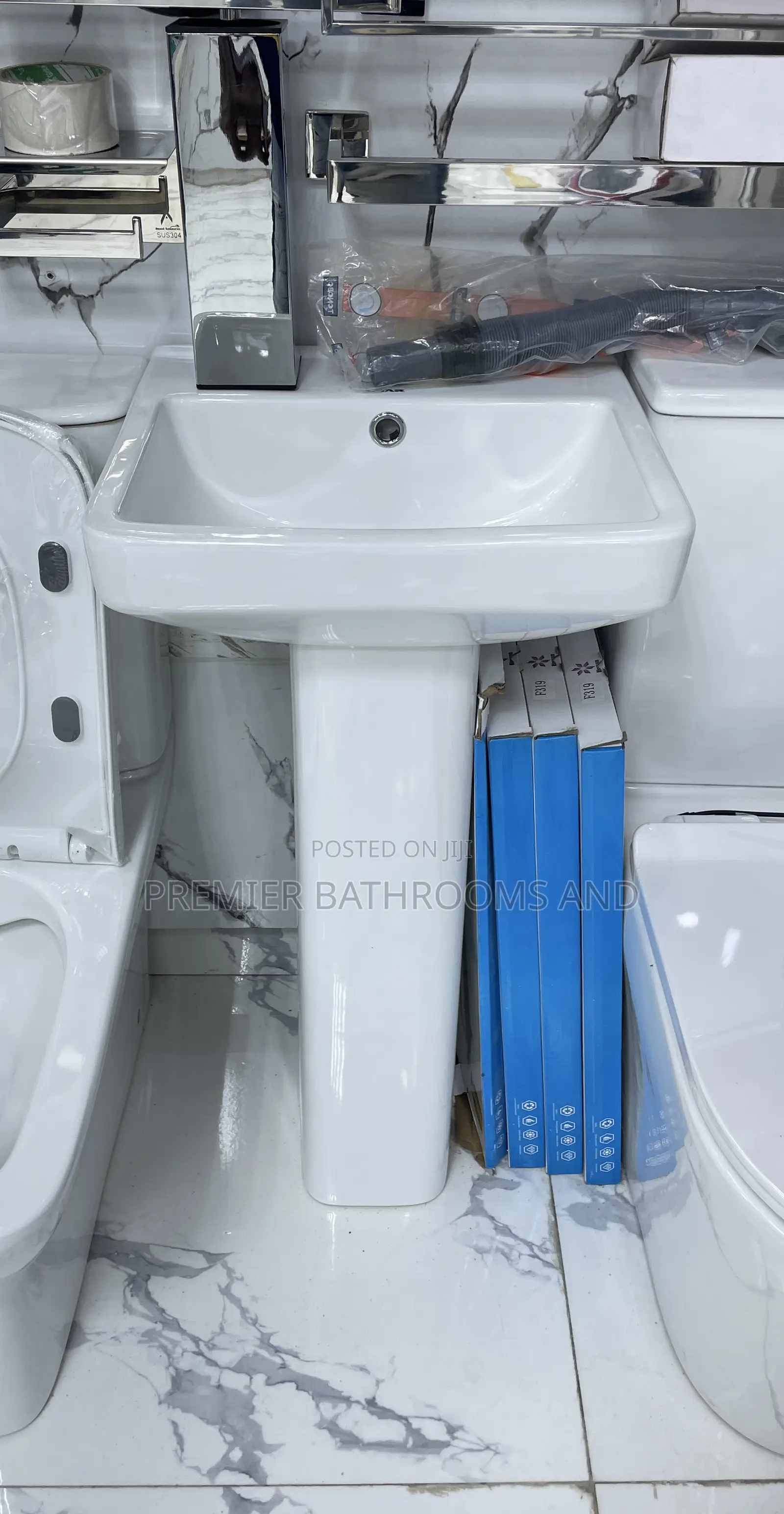 Complete Vstar Water Closet White