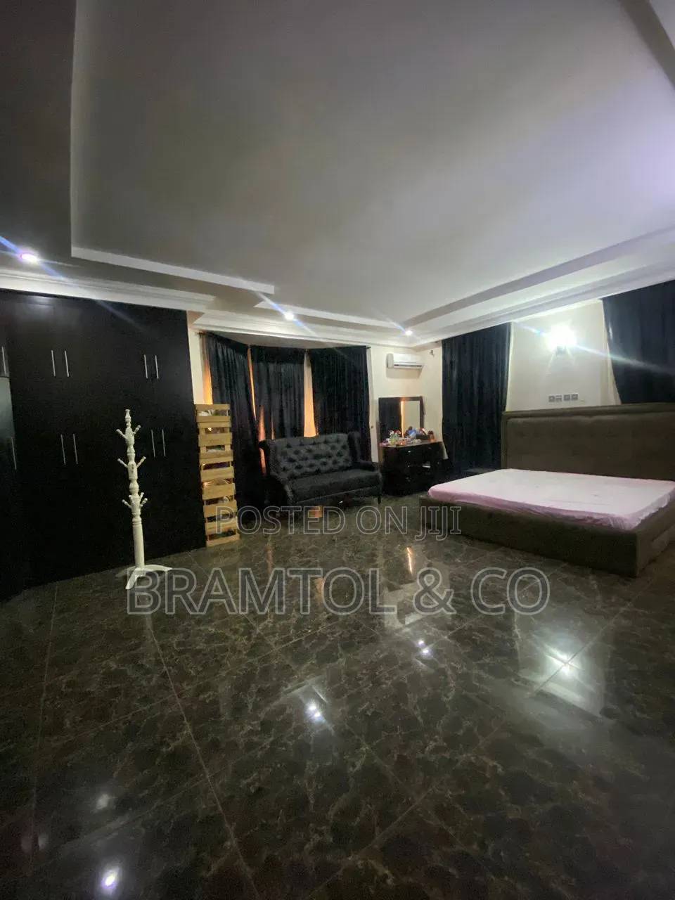 4bdrm Townhouse / Terrace in Life Camp for rent
