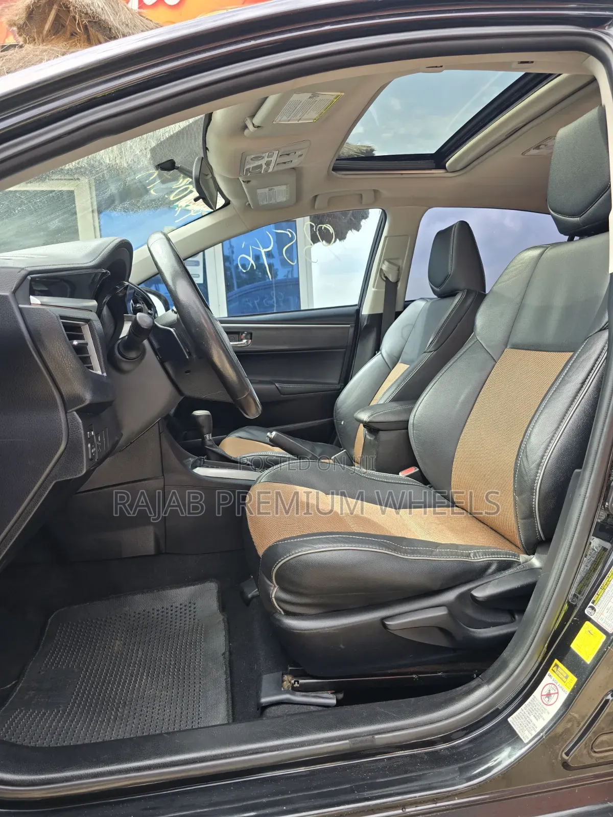 Toyota Corolla 2015 Black