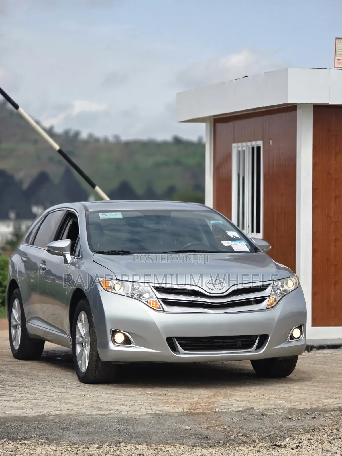 Toyota Venza 2015 Silver