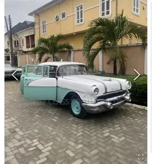 Vintage Pontiac Chieftain 1956 for Hire