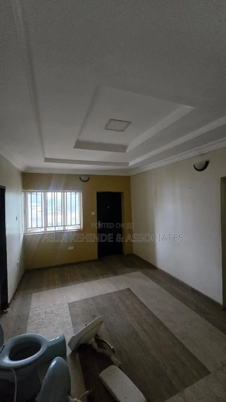 4bdrm Duplex in A3 Estate, Bodija for rent