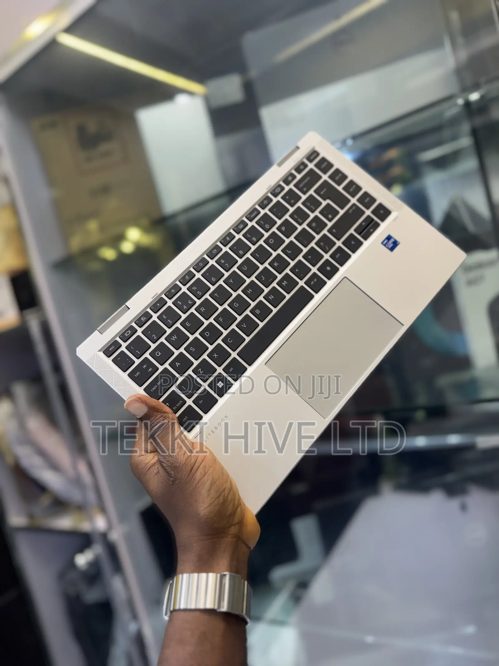 Laptop HP EliteBook 1040 G8 32GB Intel Core i7 SSD 512GB