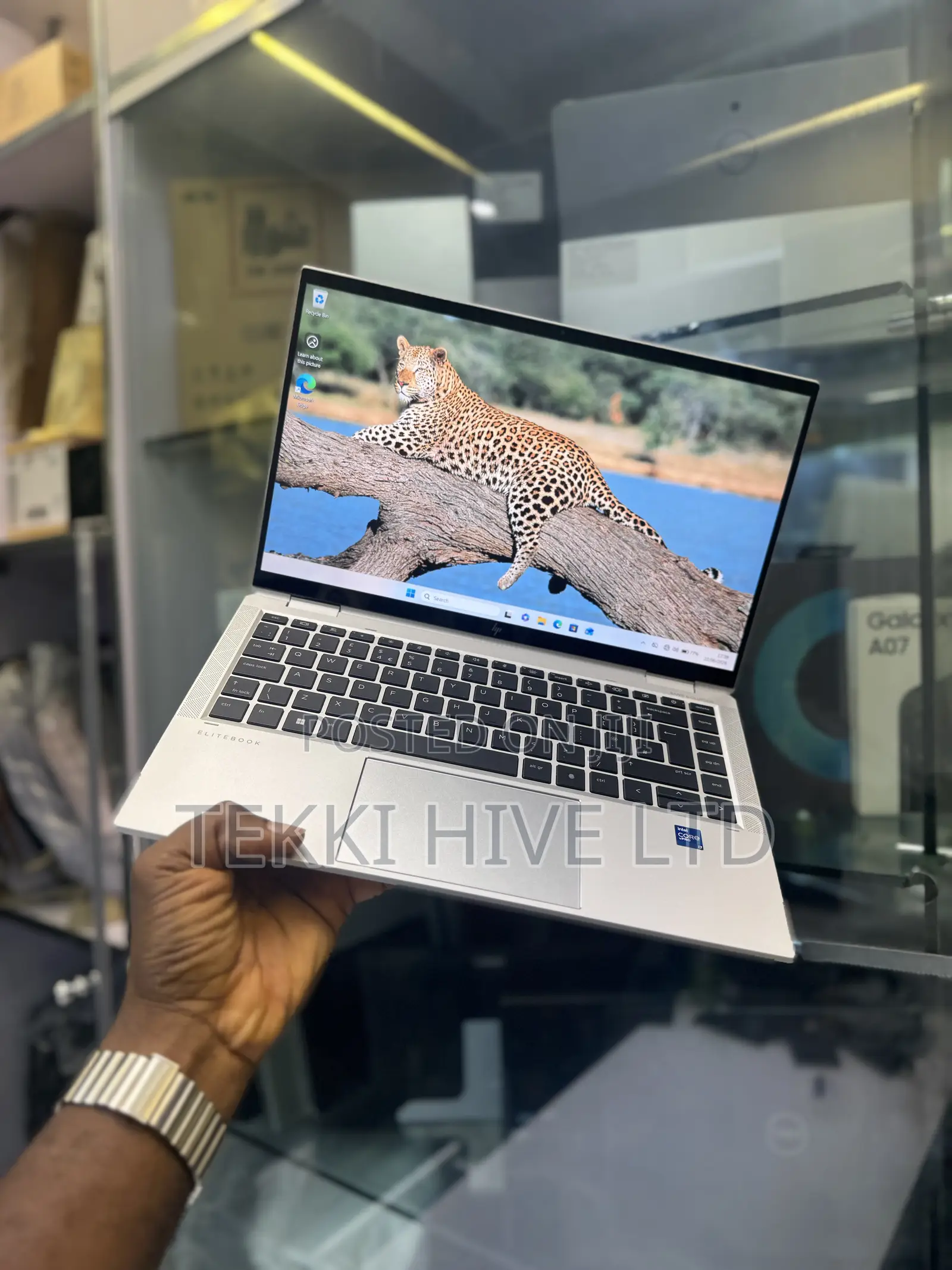 Laptop HP EliteBook 1040 G8 32GB Intel Core i7 SSD 512GB
