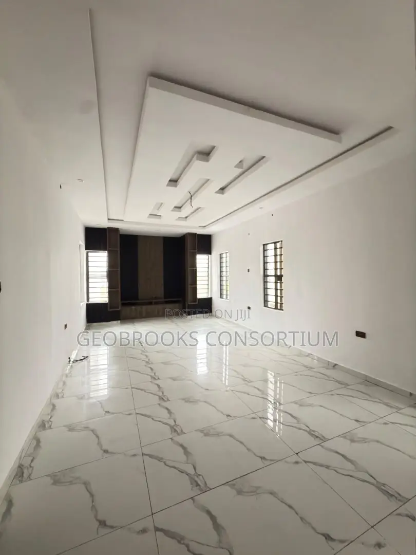 4bdrm Duplex in Engr Lere Adigun Gra, Basorun for sale