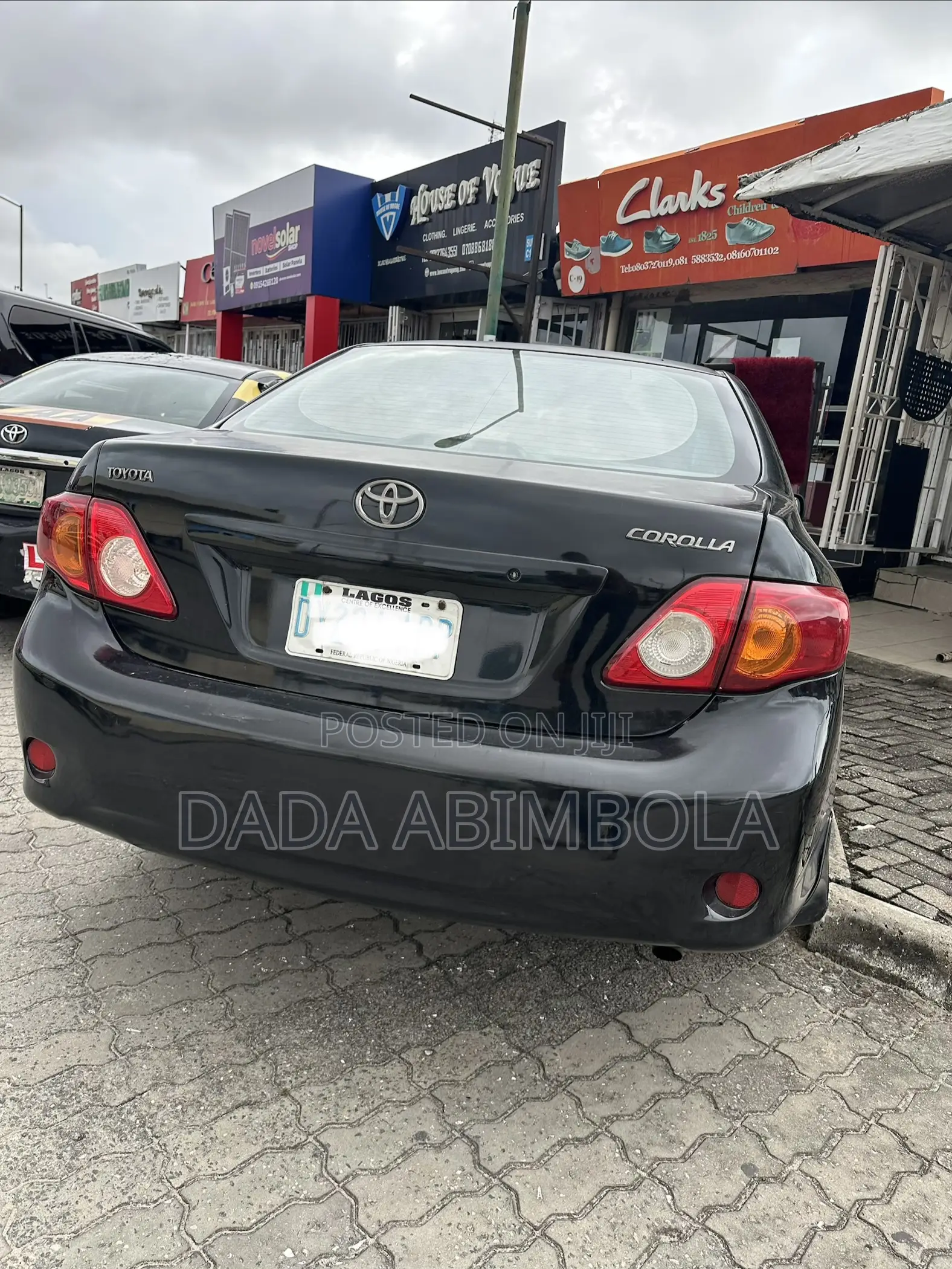 Toyota Corolla LE 4dr Sedan (1.8L 4cyl 4A) 2010 Black