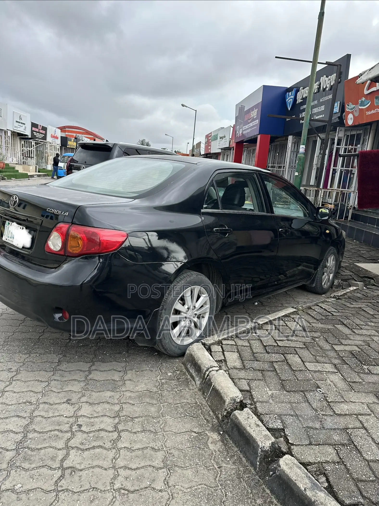 Toyota Corolla LE 4dr Sedan (1.8L 4cyl 4A) 2010 Black