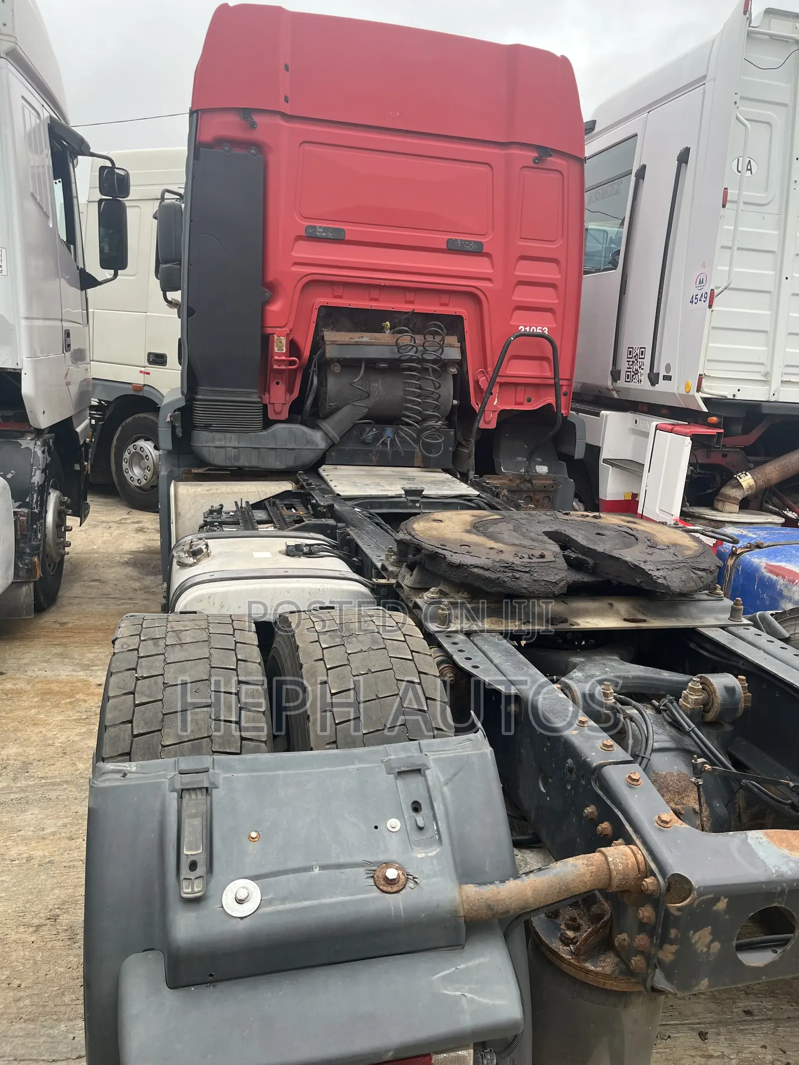 Neat Man Trailer Head
