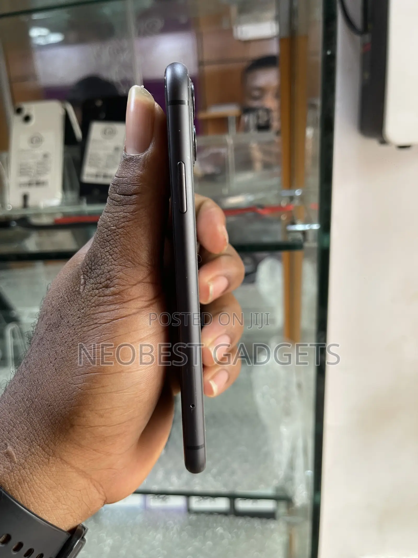 Apple iPhone 11 64 GB Black