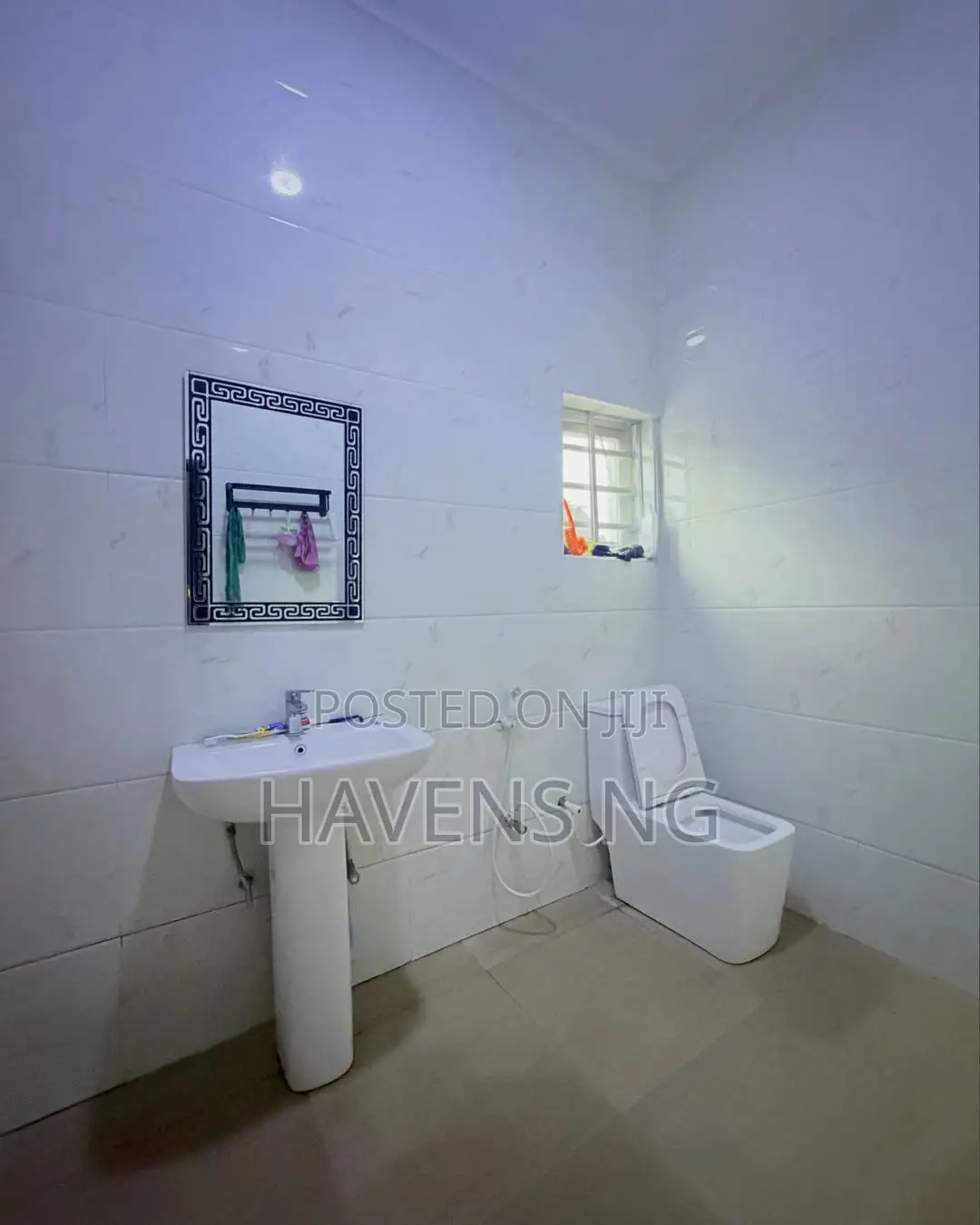 4bdrm Duplex in Idimu for sale
