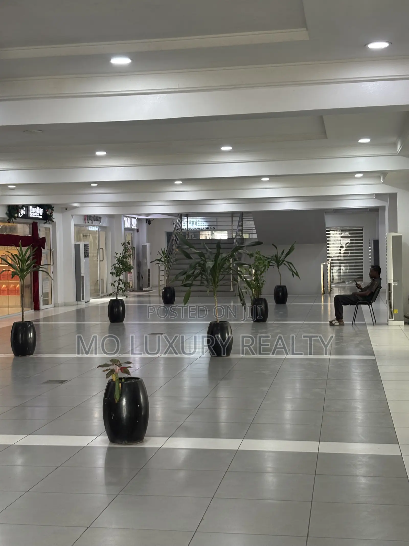Shop Space 50sqm for Sale or Rent