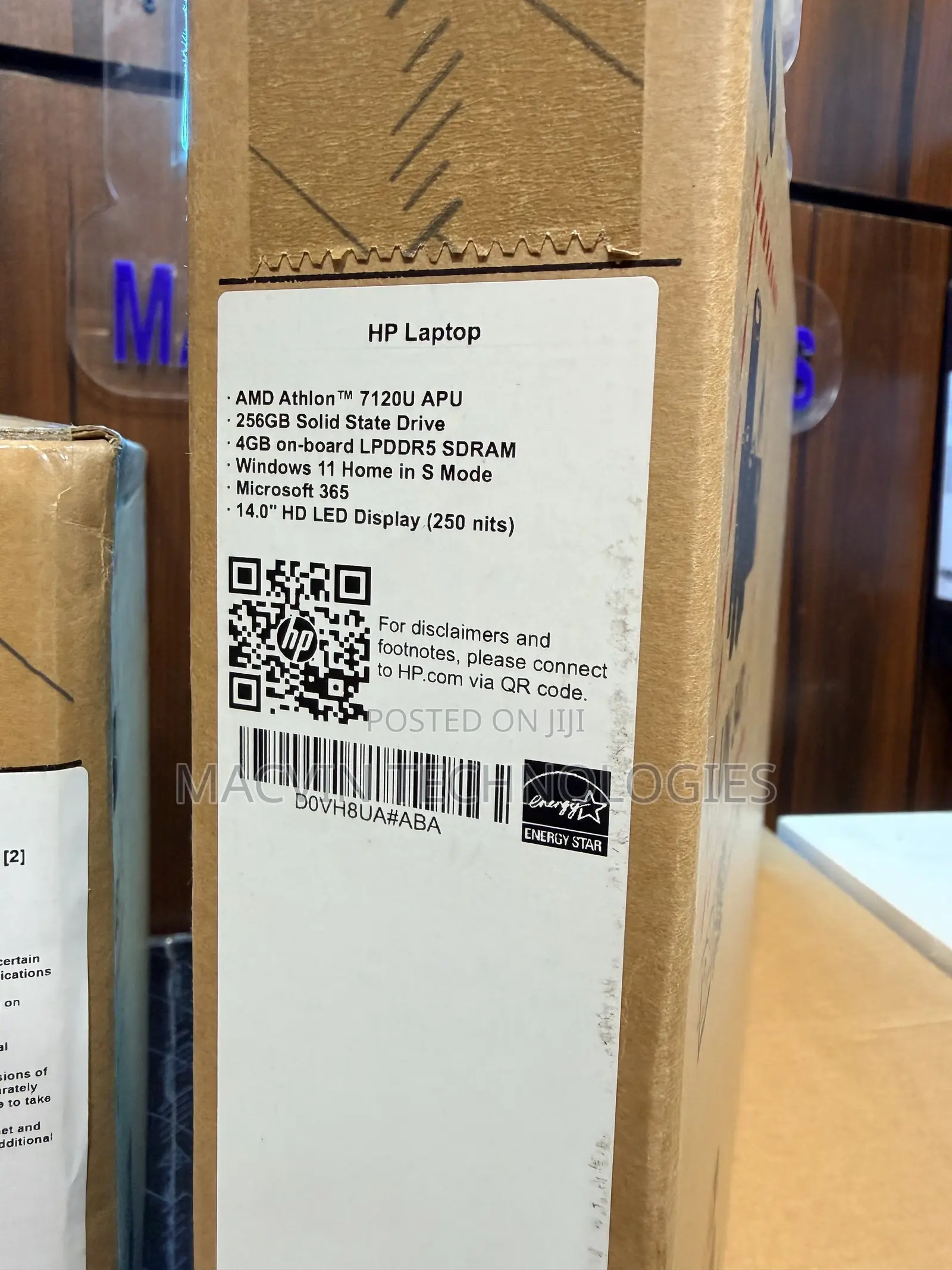 New Laptop HP 14z 4GB AMD SSD 256GB