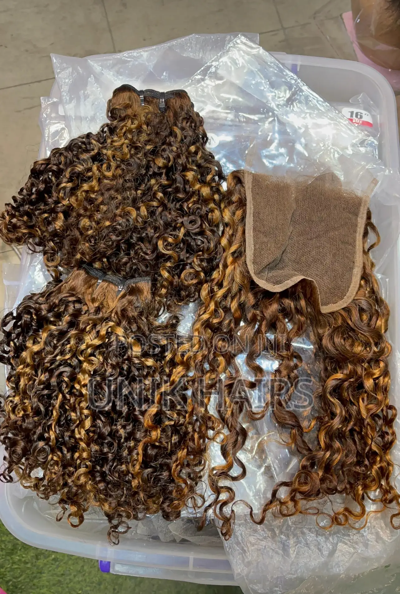14” Piano Pixie Curl