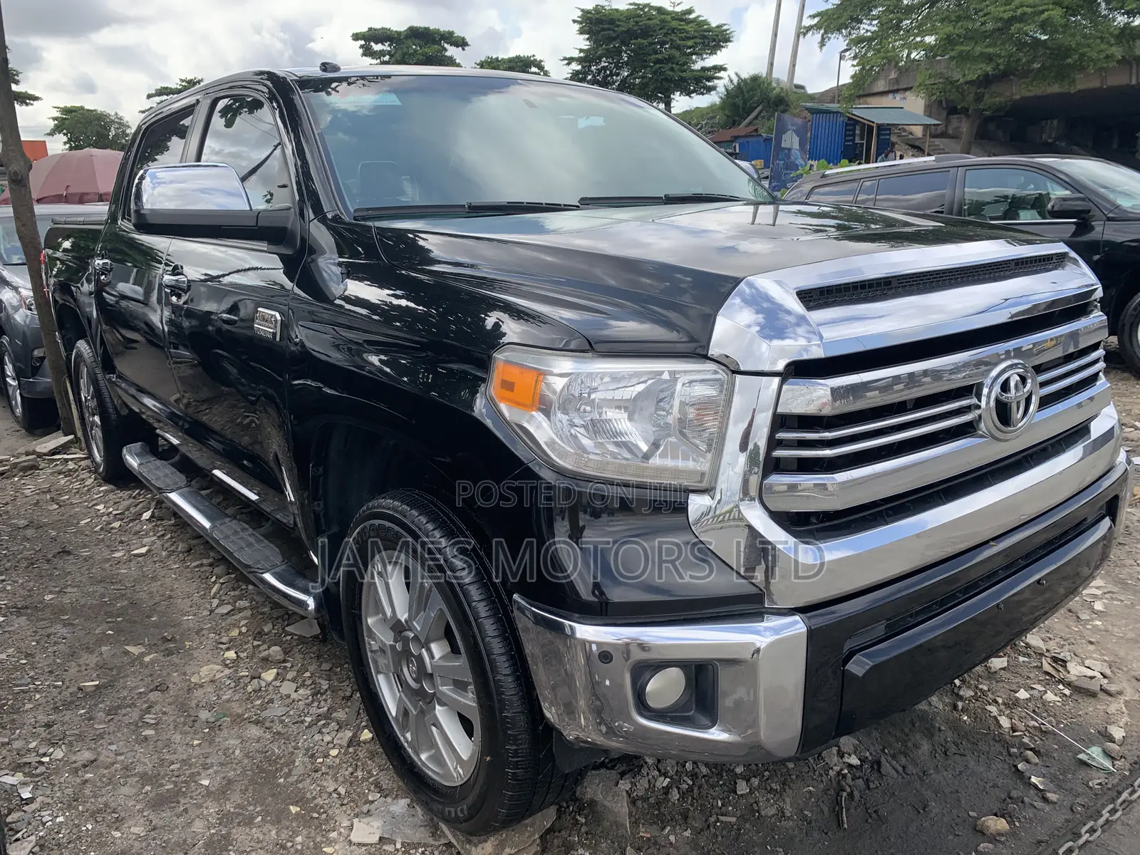 Toyota Tundra 2018 Black