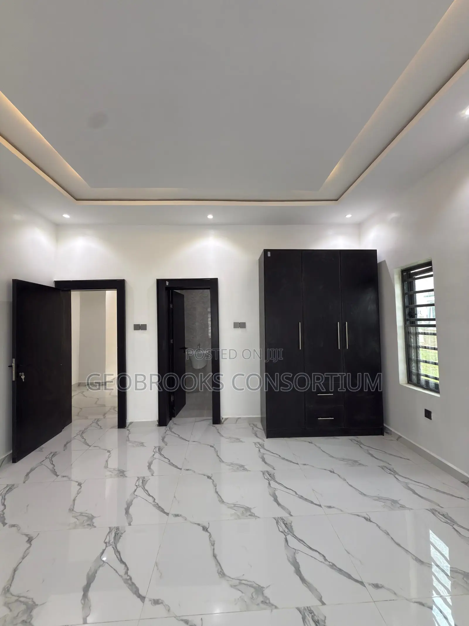 4bdrm Duplex in Engr Lere Adigun Gra, Basorun for sale