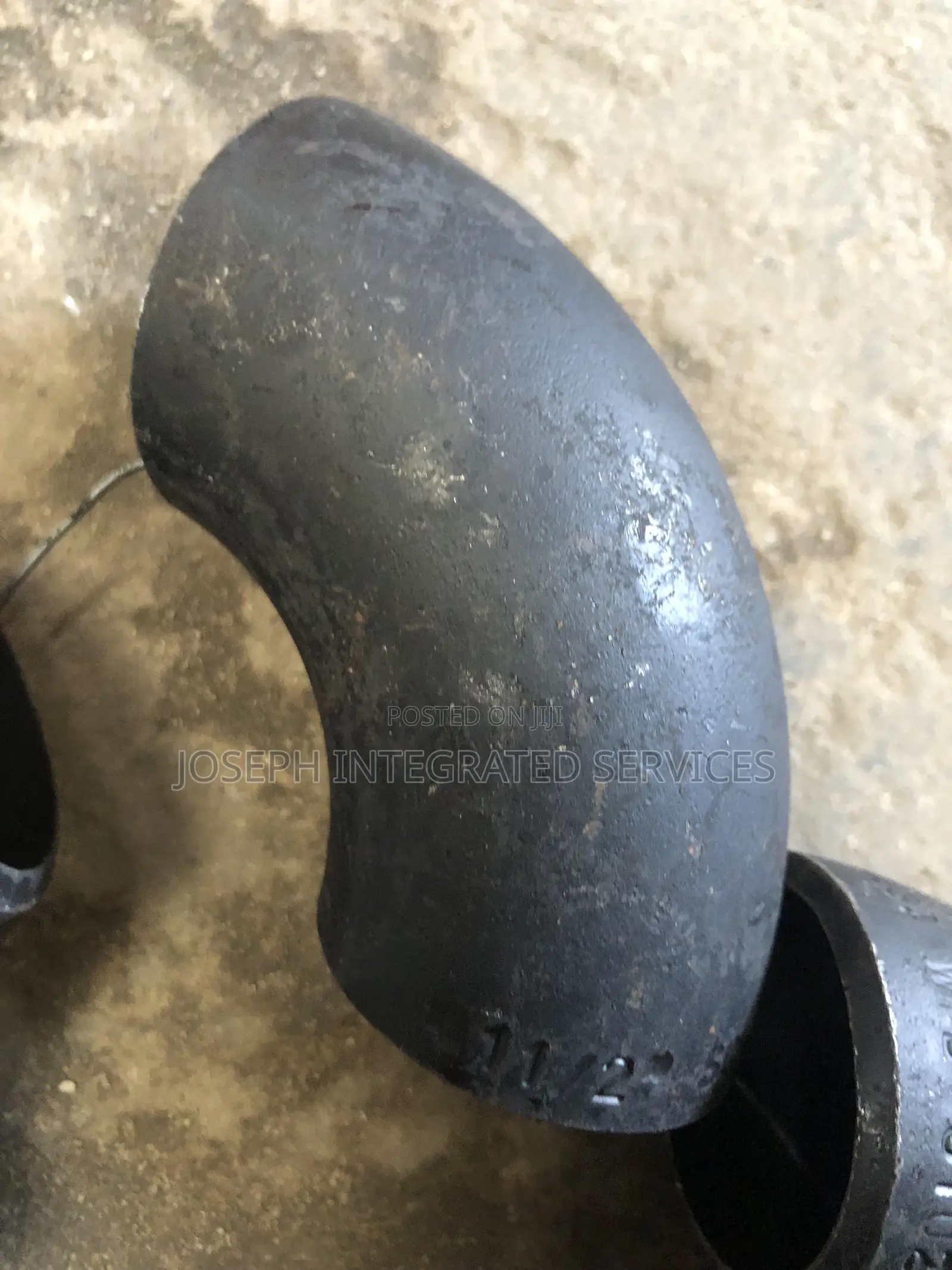 1 1/2-Inch Schedule 40 (Sch 40) 90-Degree Pipe Elbow Fitting