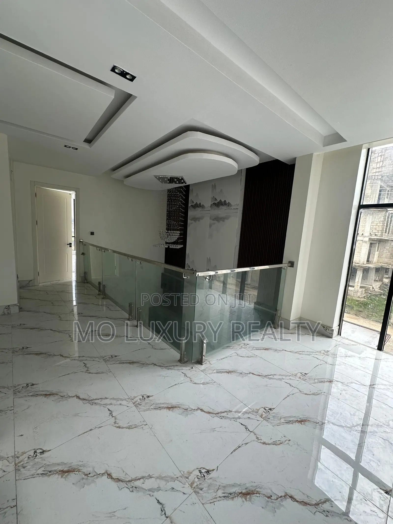 5bdrm Duplex in Lekki Phase 1 for sale