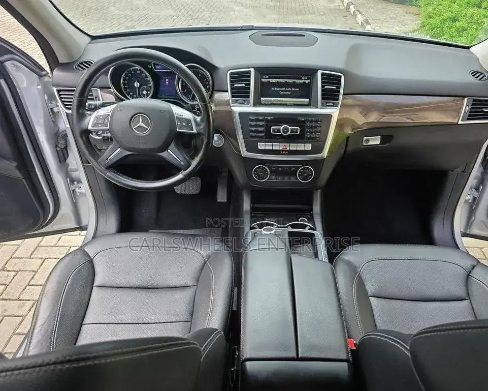 Mercedes-Benz M Class ML350 4MATIC 4dr SUV AWD (3.5L 6cyl 7A) 2014 Gray