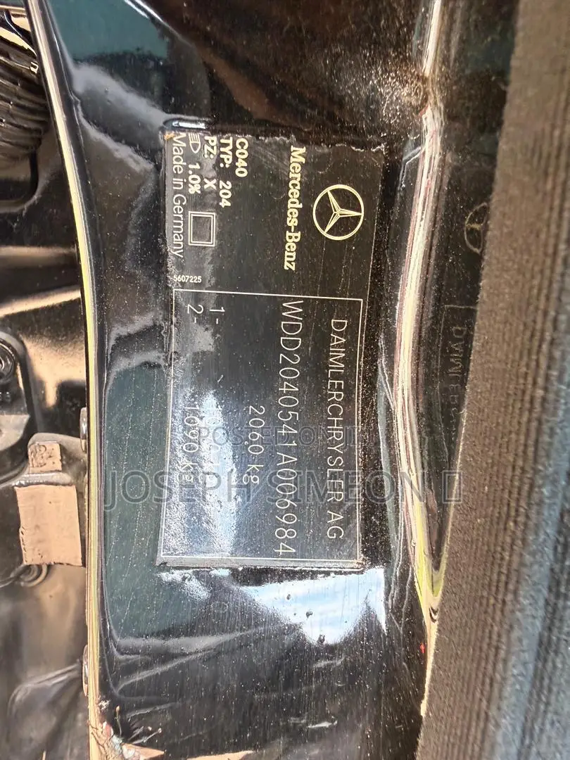 Mercedes-Benz C300 2008 Black