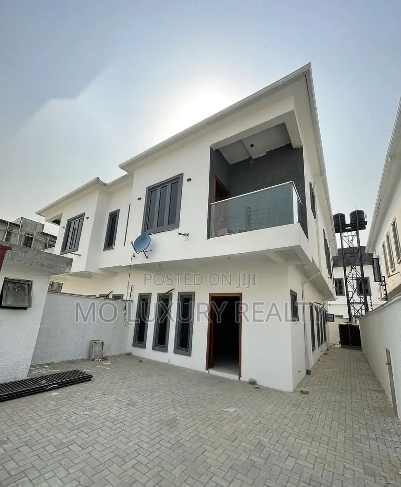 4bdrm Duplex in Ikate-Elegushi for sale
