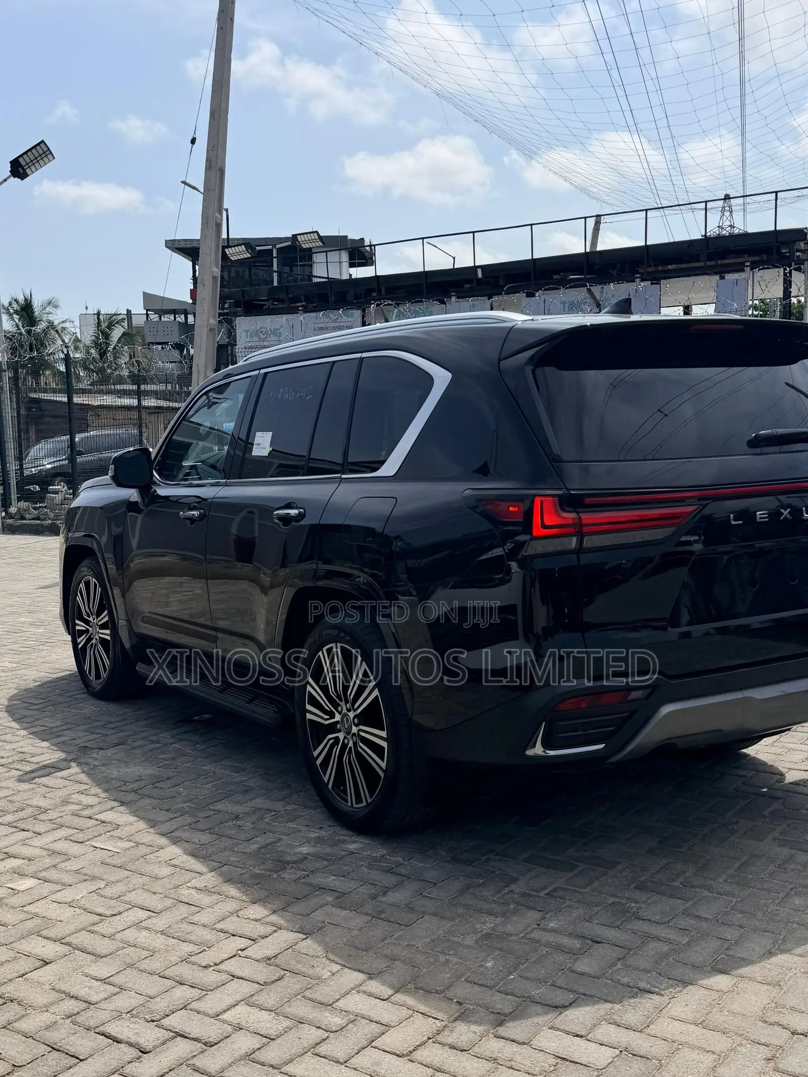 Lexus LX 600 2023 Black