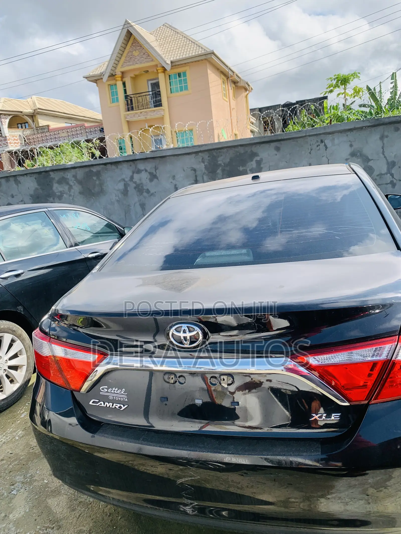 Toyota Camry 2017 Black