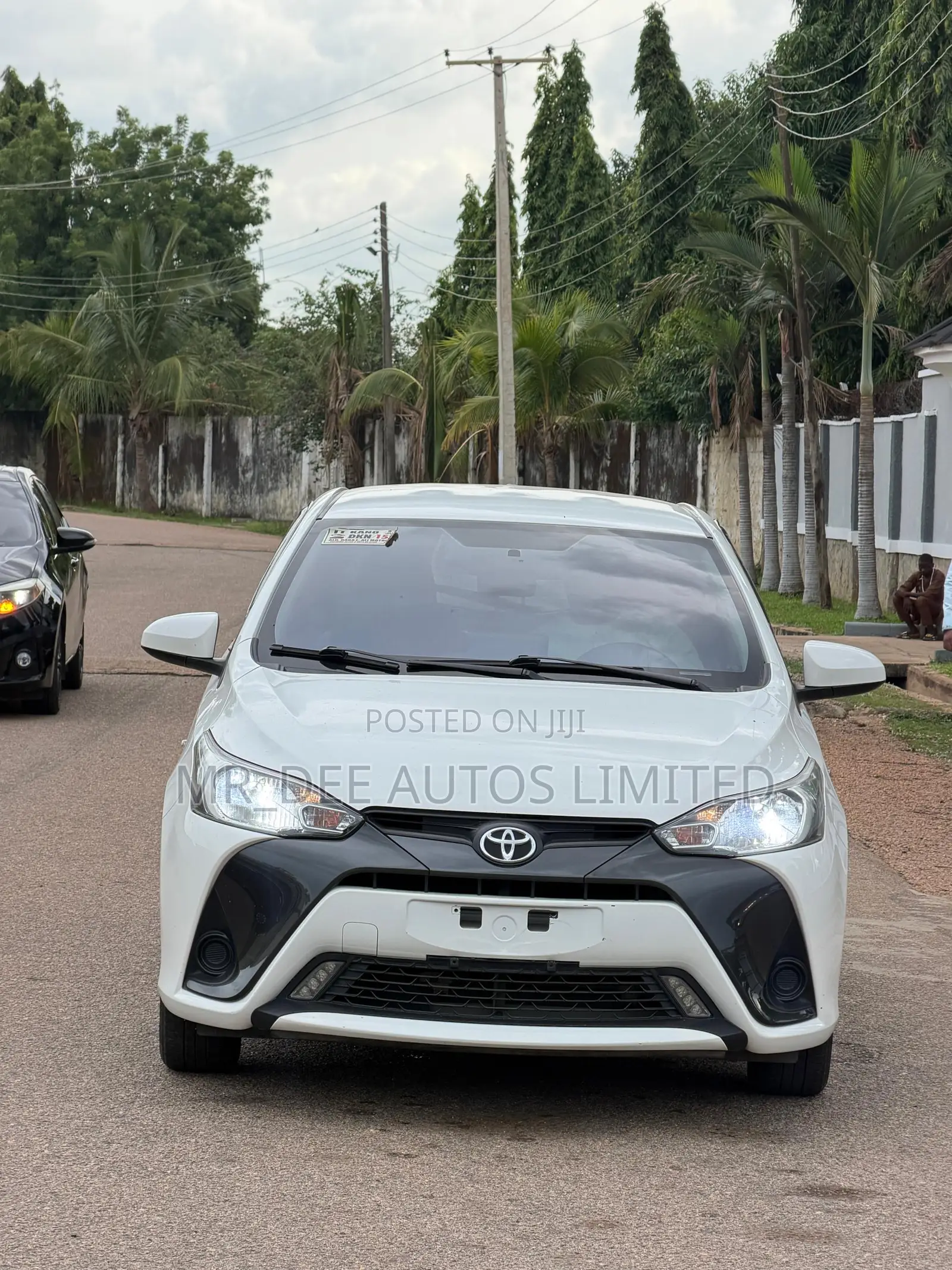 Toyota Yaris 2021 White