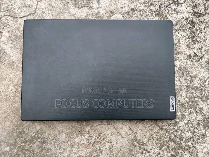 Laptop Lenovo V14 G3 IAP 12GB Intel Core i5 SSD 128GB