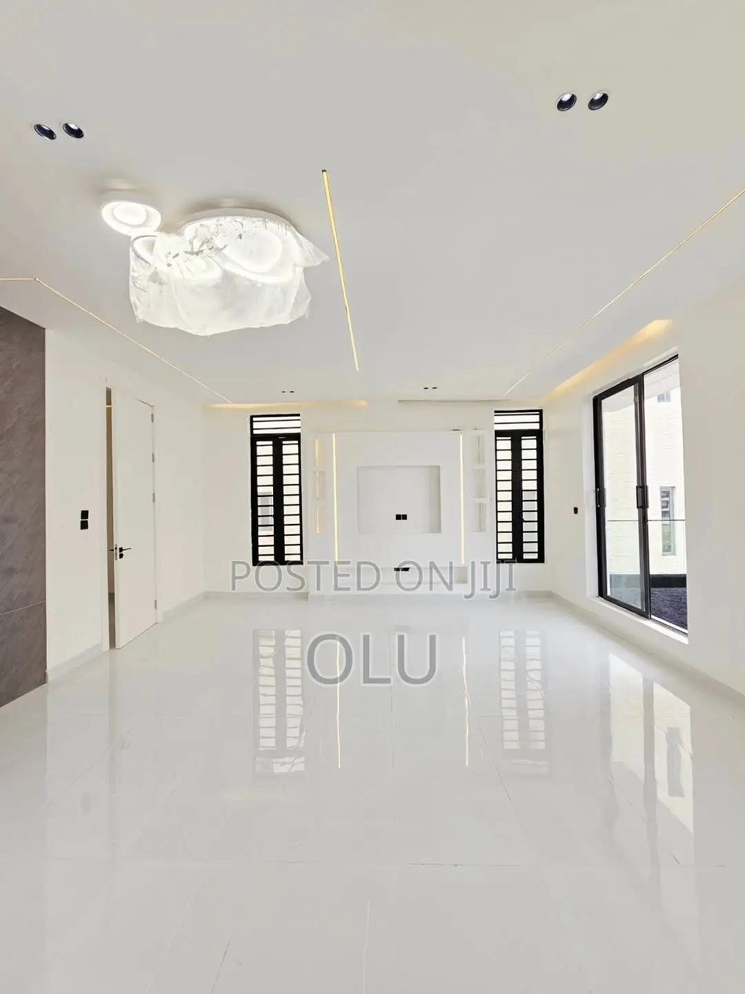 Furnished 5bdrm Duplex in Lekki Ph1 for sale